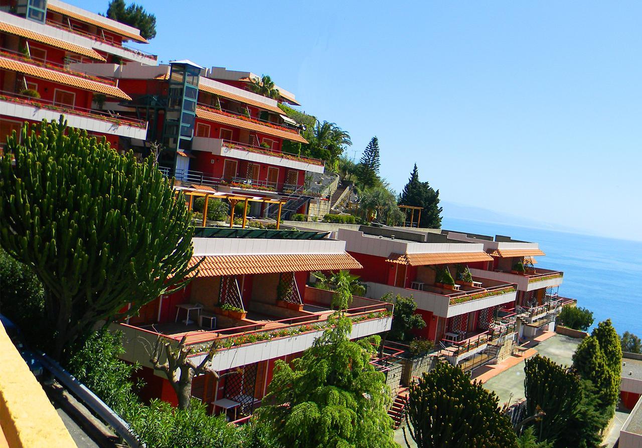 Residence Letojanni Taormina ภายนอก รูปภาพ